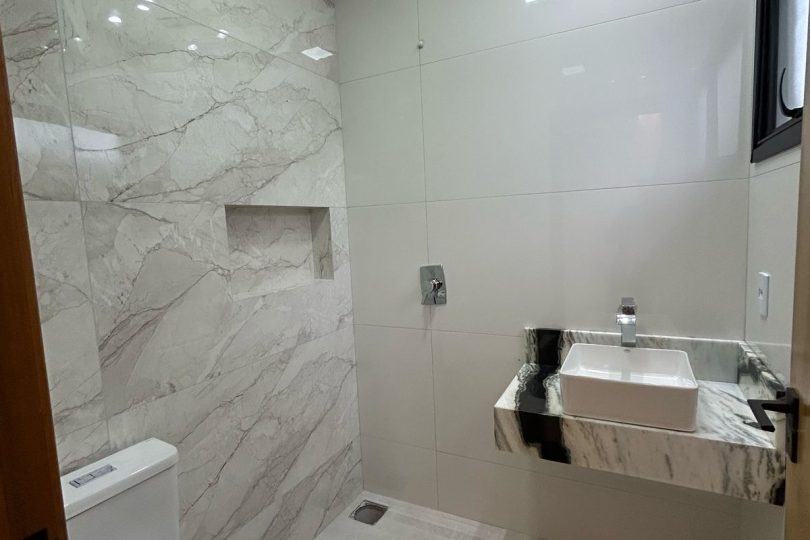 WhatsApp Image 2025-05-07 at 16.27.29 (1)