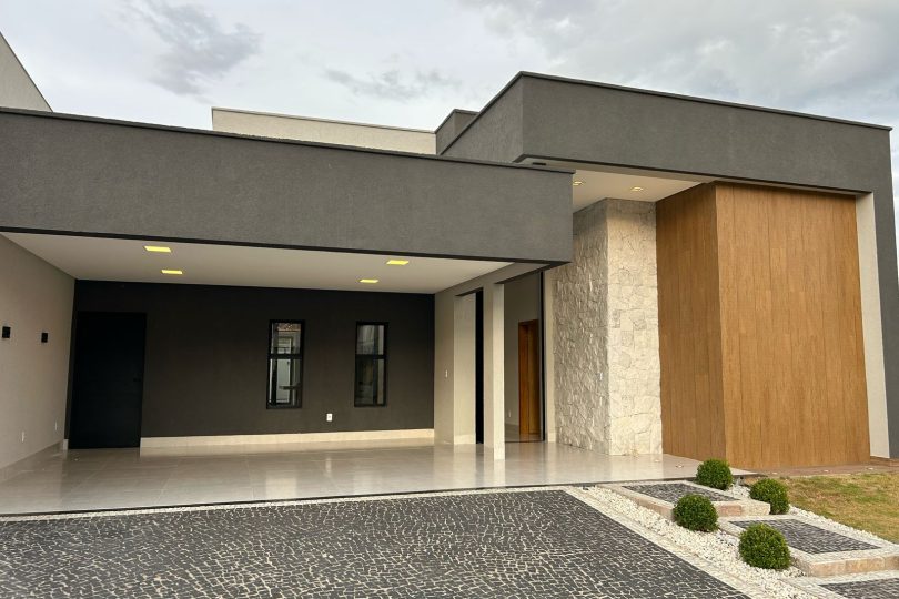 WhatsApp Image 2025-05-07 at 16.27.29 (4)